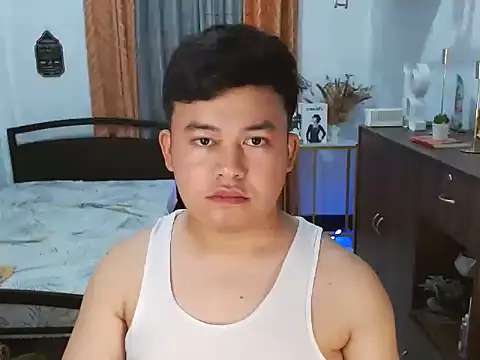 annocentboy 网络视讯表演