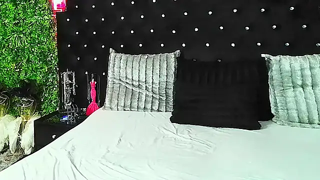 Chat XXX ao vivo de InannaStar