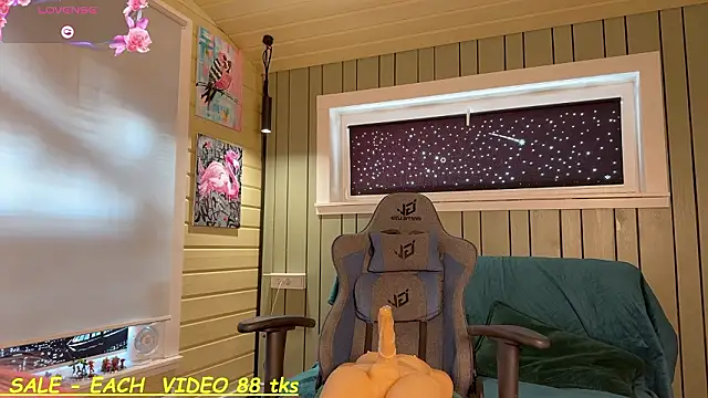 Živý XXX chat SandyChris