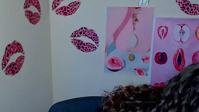 _SusieSu_ Chat XXX in diretta