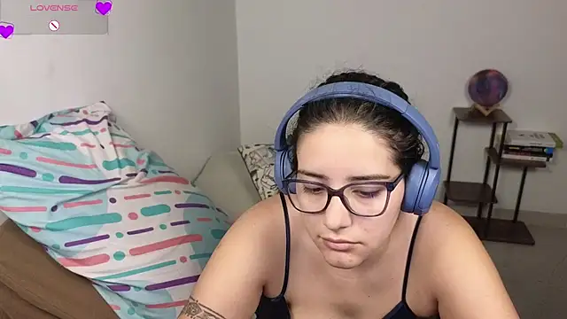 blue__moon_ Adlı Modelin Canlı XXX Sohbeti