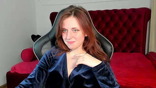 Chat +18 de FreyaVey ao vivo