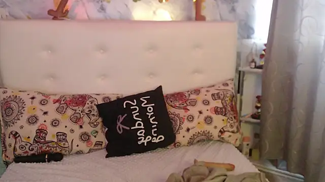 Sembang XXX Secara Langsung Nicolelewllss