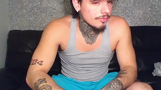 SNAKEARM Chat XXX live