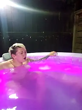 Sembang XXX Secara Langsung PinkTheHawk