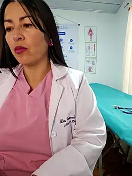 JustSamantha_ Chat XXX live