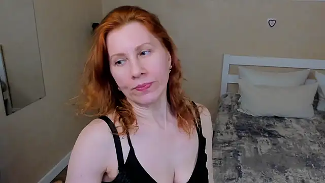 Chat +18 de FoxySophia ao vivo