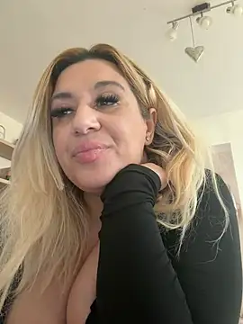 Sembang XXX Secara Langsung TheeaBlanco