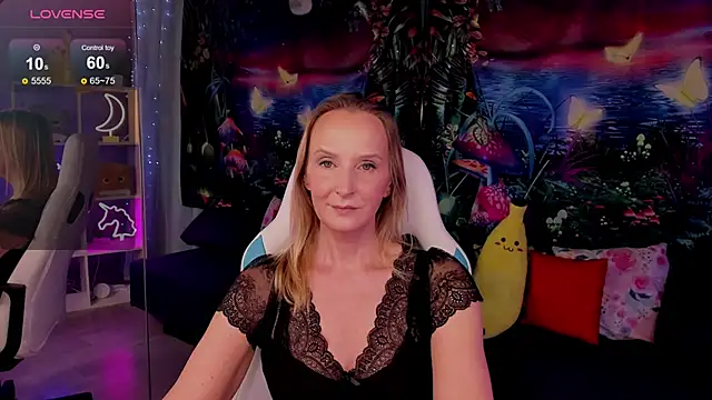 ScarlettPalmerのウェブカメラショー