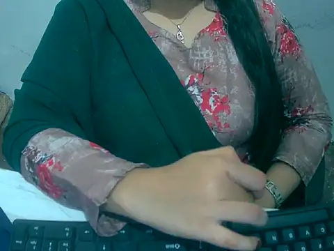 Sembang XXX Secara Langsung Cute_Aliyaa