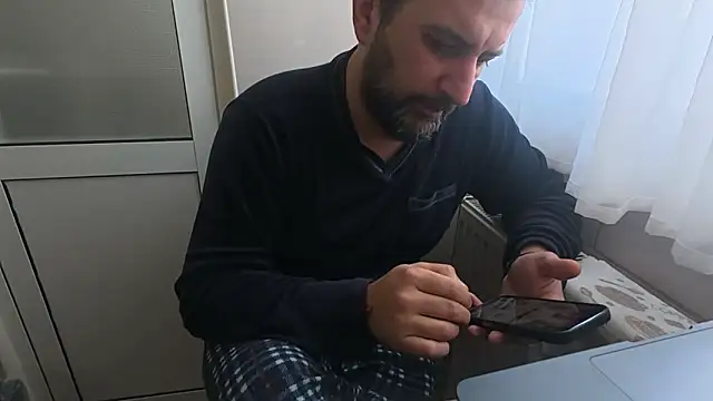 TARKAN1 Chat XXX live