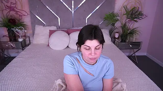 دردشة MirandaWong الجنسية المباشرة