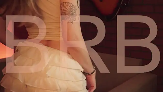 Chatroom XXX en direct de EllieCutes