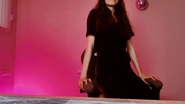 Chatroom XXX en direct de Yoka_paradoXXX