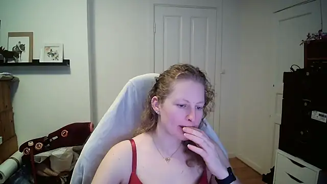 Chatroom XXX en direct de Girlnina-1995