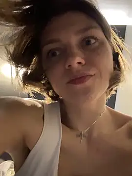 ValenciaShock Chat XXX live