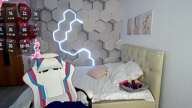 Chat +18 de aliicemeow ao vivo