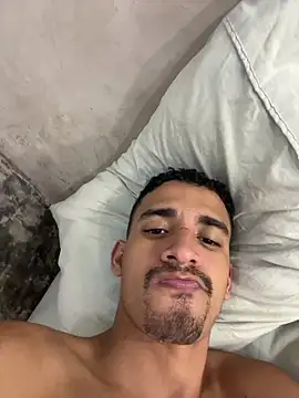 Chat XXX ao vivo de ikaro21