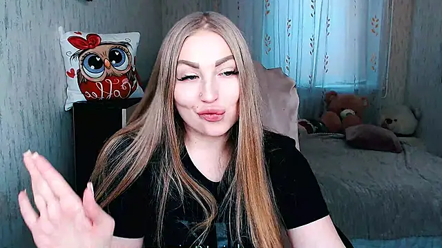 _KittyBoo's Live XXX Chat