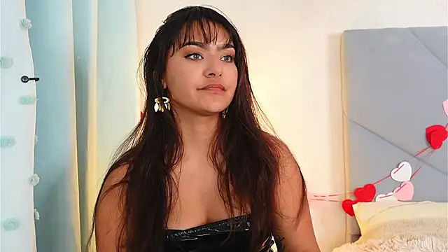 AshiaEkta1 Adlı Modelin Canlı XXX Sohbeti