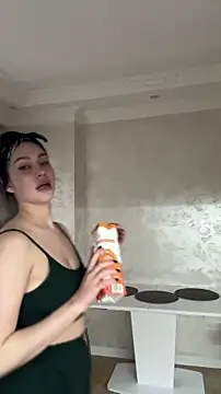 KikiWatson's Live XXX Chat