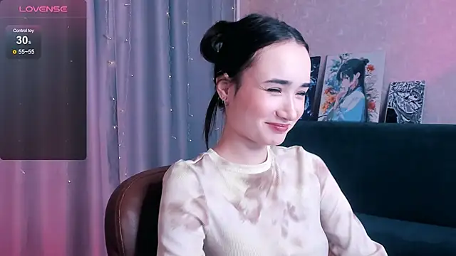 Lillllos Adlı Modelin Canlı XXX Sohbeti