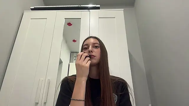 Show modela selena_favn na web-kameri