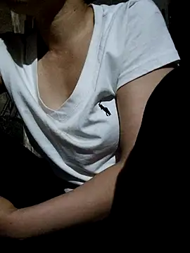 XXX chat uživo modela Congee-666