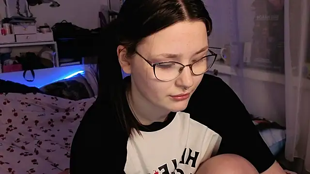 แชท XXX สดของ milliedoll