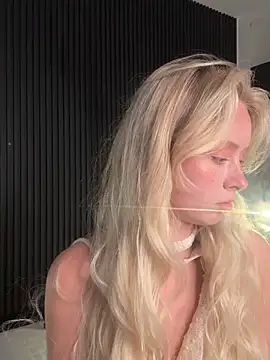 Вебкам-шоу SunnyShiney