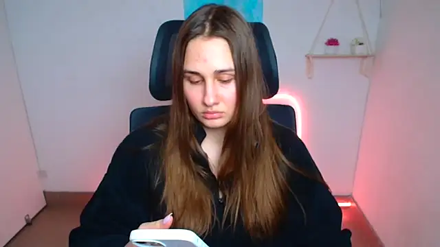 دردشة Stefanie_Sweet الجنسية المباشرة