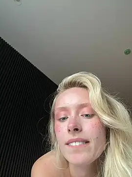 SunnyShiney Live XXX-chat