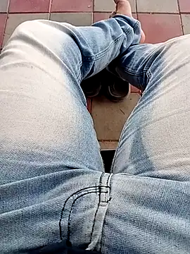 Chat XXX en directo de Horny-boyyy