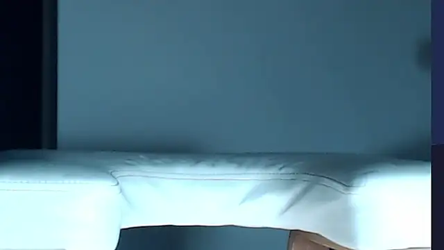 cumtwo2 élő XXX-chatje