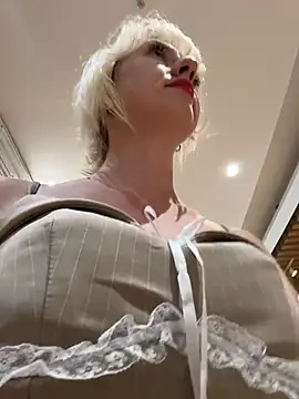 RonnieKissのウェブカメラショー