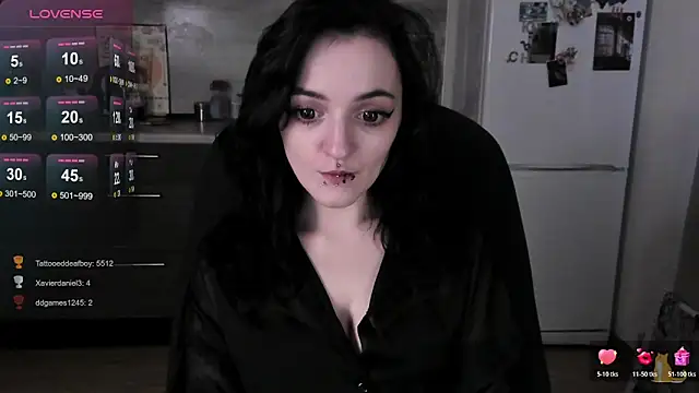 Онлайн чат XXX linaa__tyaan