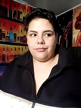 Hailey_Curvy 现场XXX聊天