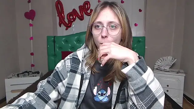 TracyLll Live XXX Chat