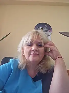 AliceStar333 Chat XXX in diretta