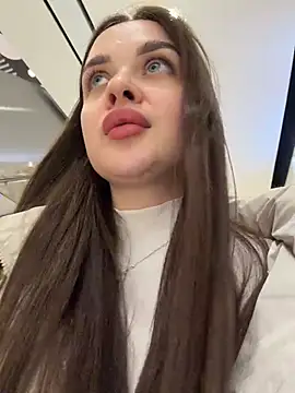 Chatroom XXX en direct de KristiRich