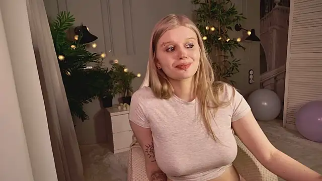 ann_ewu Chat XXX in diretta