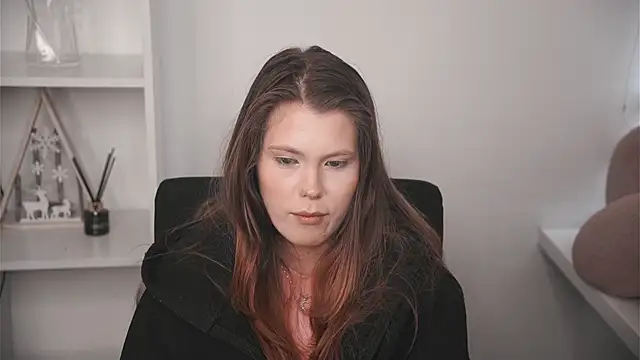 Chatroom XXX en direct de MarnieWootan