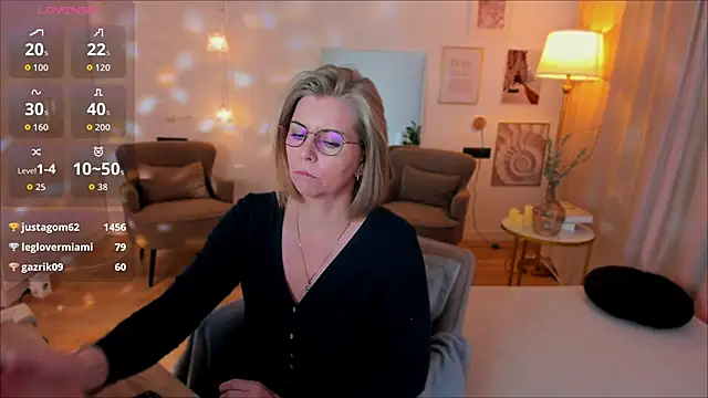 Živý XXX chat Annie_Light