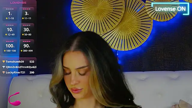 Chat +18 de BellaKarma ao vivo