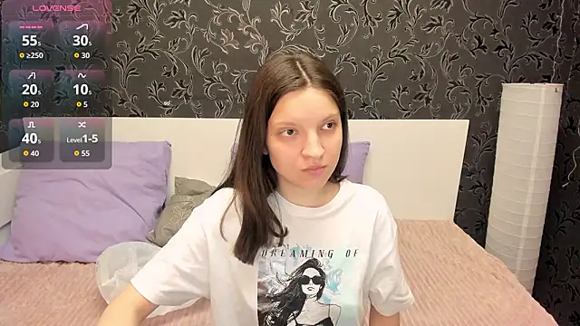 MelaniGrand Live XXX-chat