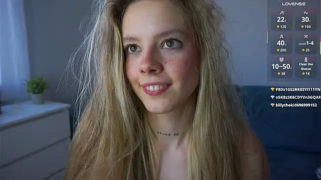 TiffinyMergist's Live XXX Chat