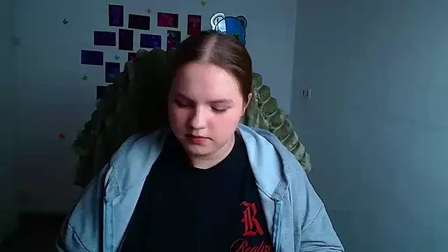 XXX chat uživo modela Kitty_Mia_Kitty