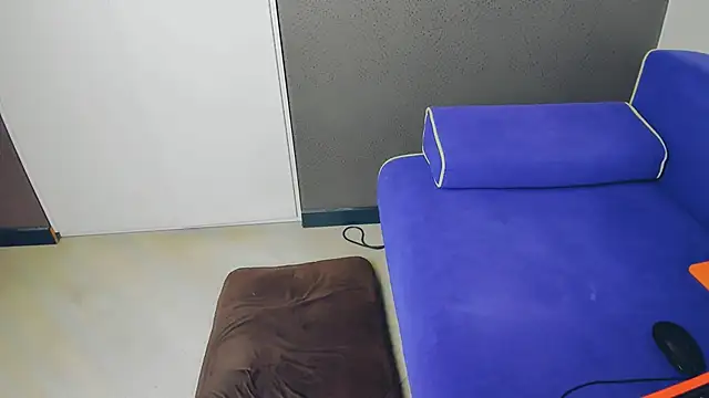 BrilliantGirll Live XXX-Chat