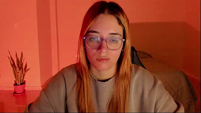 atenas_05_'s Live XXX Chat