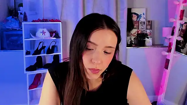 Živý XXX chat Sahara_Shields